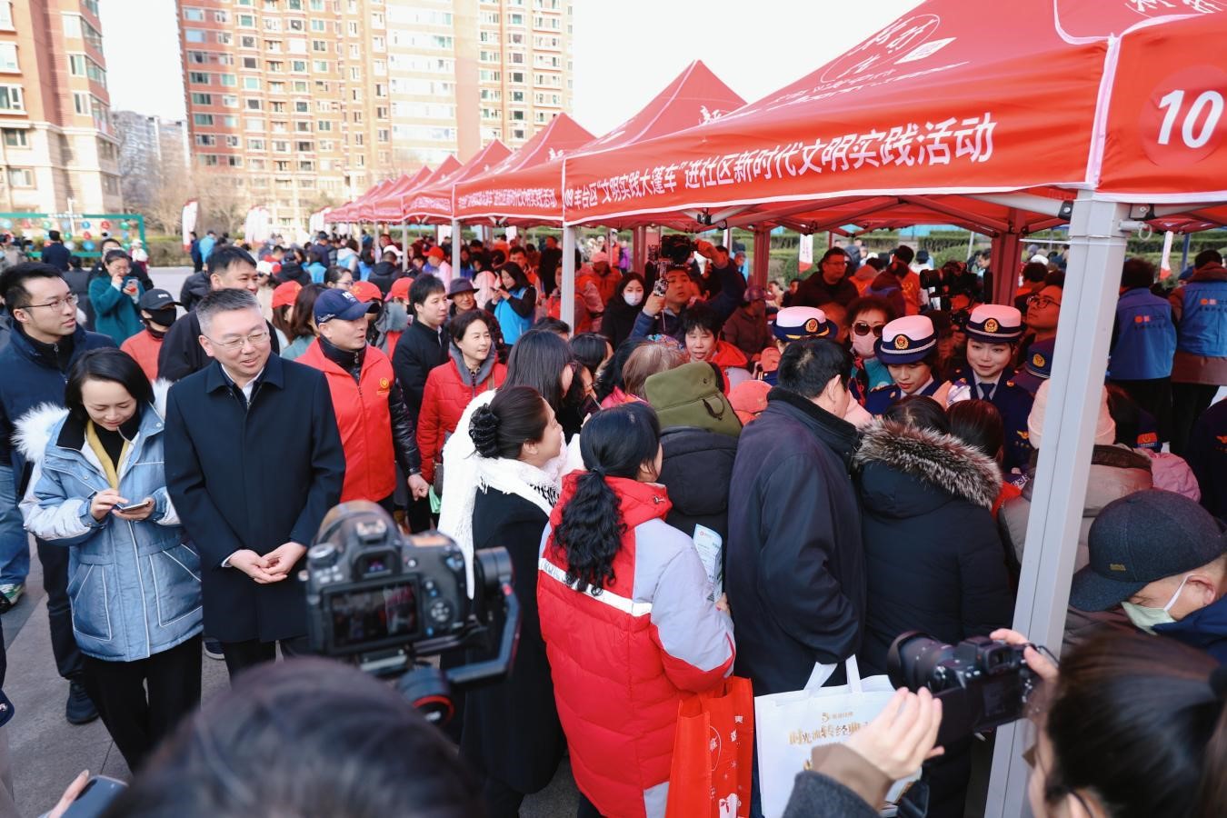 清研集團傳承雷鋒精神，助力新時代文明建設